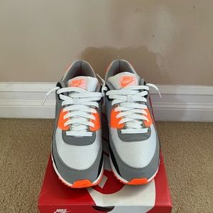 Air max 90 reimagined (2020) orange colorway size 10, worn twice